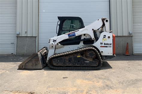 track loader rental ct